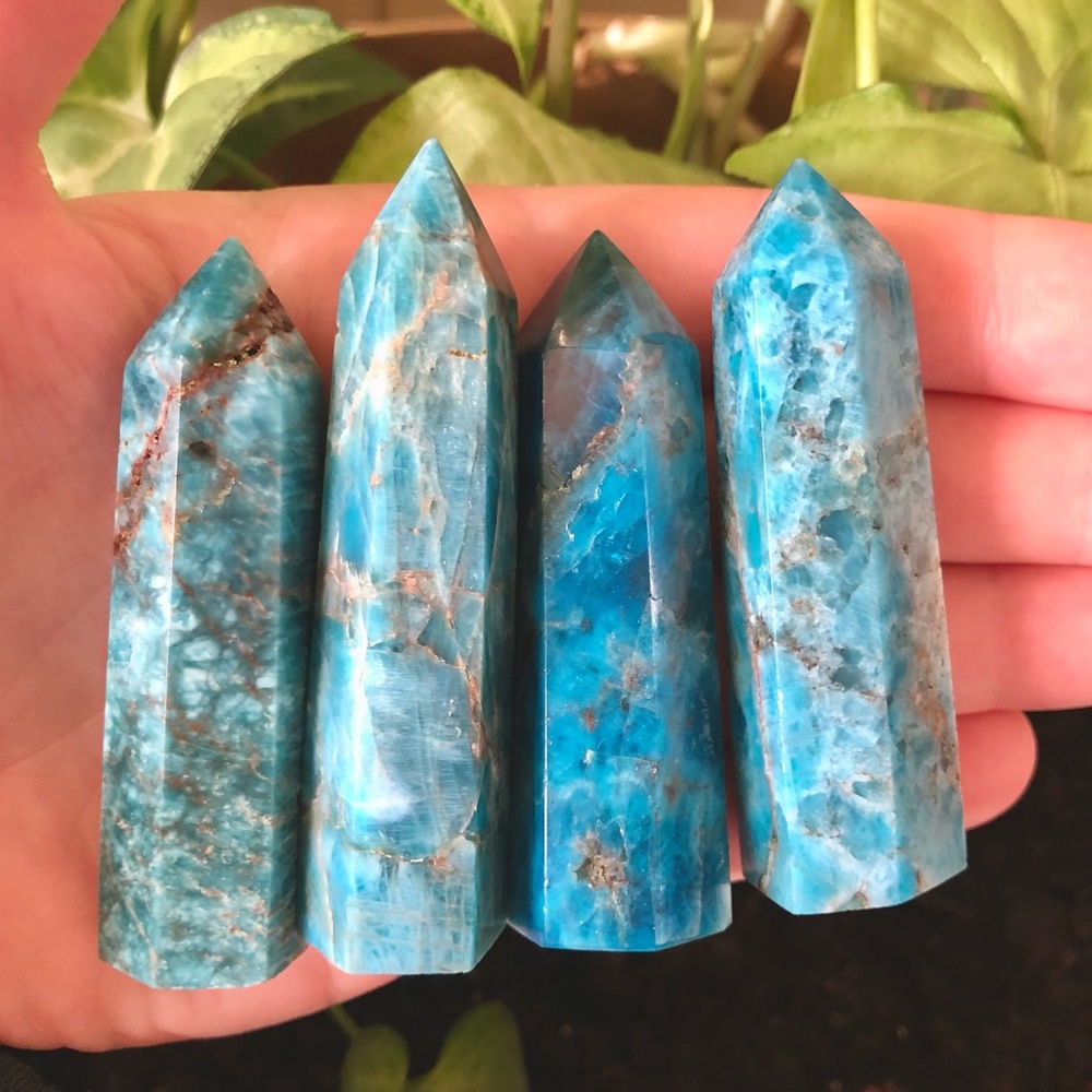 Blue Apatite Stone Healing Crystal Pyramid Tower Wand Point Obelisk Rock - Picture 5 of 10